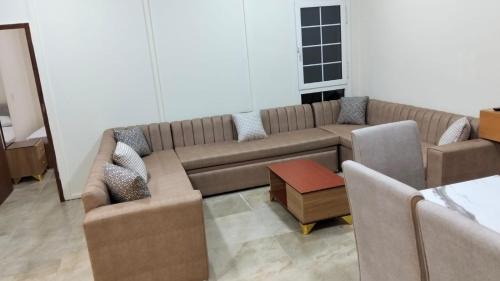 Al Alamayn Apartment | شاليه بالحى الاتينى غرفتين مفروش جديد مكيف بالكامل