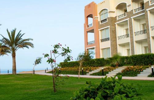 Port Ghalib Apartment | Oyster bey Beach Suites J1-04