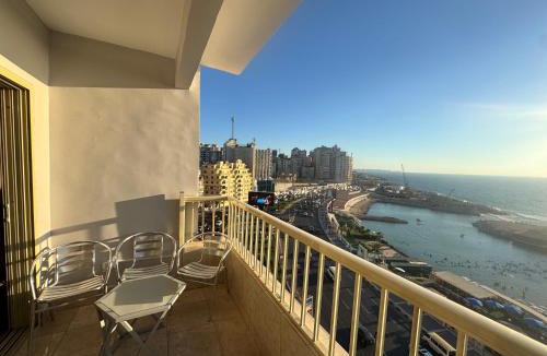 Ar-Raml 1 Apartment | Luxury Apartment Saba Basha direct Sea view