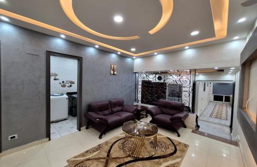 Nasr City Apartment | إقامة راقية في عباس العقاد شقة فندقية بغرفتي نوم تكييف كامل واي فاي سريع تشطيب فاخرة