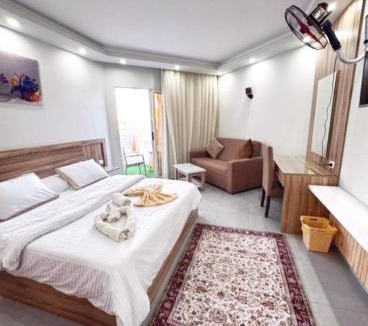 Corniche Road-Dahar Apartment | Domi Chalet