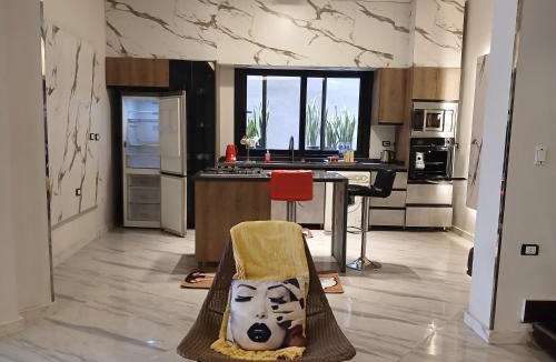 Sheikh Zayed City Villa | Iconic villa Five stars 2minitues from Gem and Pyramids