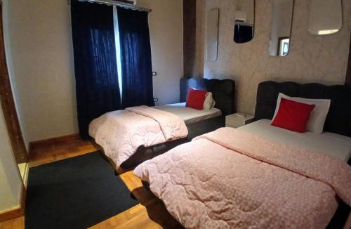 Sheikh Zayed City Villa | Iconic villa Five stars 2minitues from Gem and Pyramids