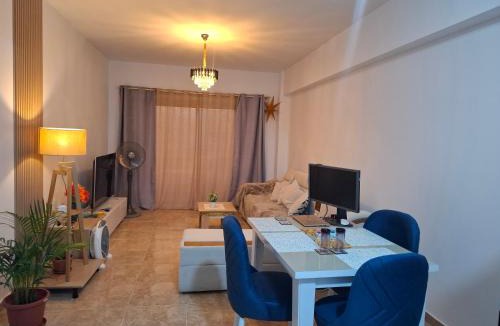 Corniche Road-Dahar Apartment | Apartman v Hurgade 2 izbovy , v rezorte Florenza,plne zariadeny