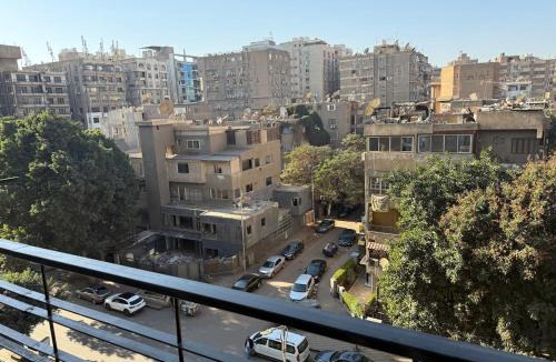 Agouza Apartment | Modern & Cozy Apartment Near Cairo Attractions