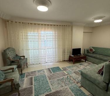 Al-Jumruk Apartment | Classic Seaview