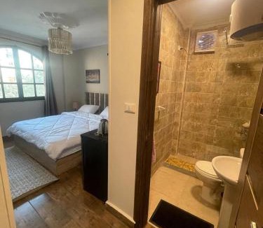 Giza Apartment | Timo Pyramids View