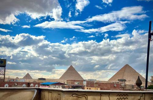 Giza Hostel | Farsha Pyramids Inn