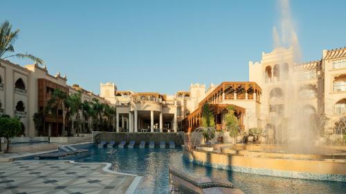 Al Mamsha El Seyahi Resort | Grand Palace - Couples only 18 years plus