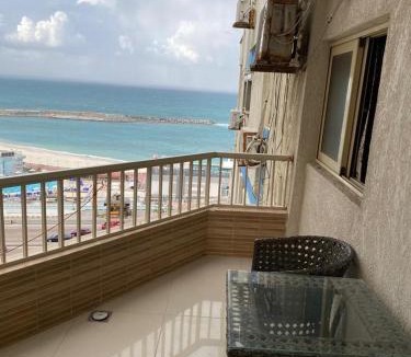 Sidi Jabir Apartment | City Square - Apartments With Side Sea-View