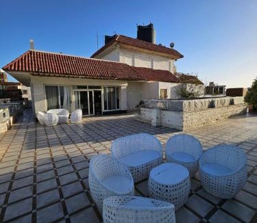 Al-Muntazah Apartment | Villas with direct sea views and apartments with partial sea views in Miami, Alexandria, Al Safwa Tower,