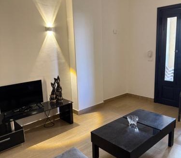 Village Road Apartment | Casa Hurghada-2-Bedroom Pool View Apartment