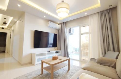 Madinaty Apartment | white Bear