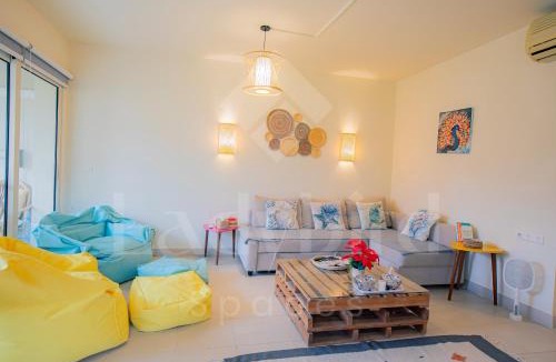 Sahl Hasheeh Apartment | Ladybird - Veranda Beach House