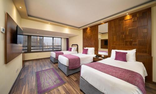 Al Duqqi Hotel | Pyramisa Hotel Cairo