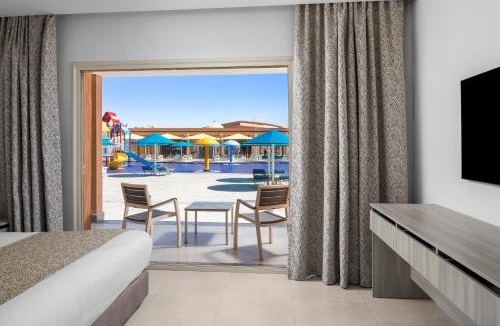 Village Road Resort | Pickalbatros Jungle Aqua Park - Neverland Hurghada