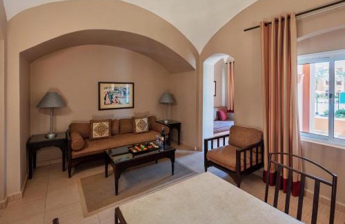 Makadi Bay Resort | JAZ Makadi Oasis Resort