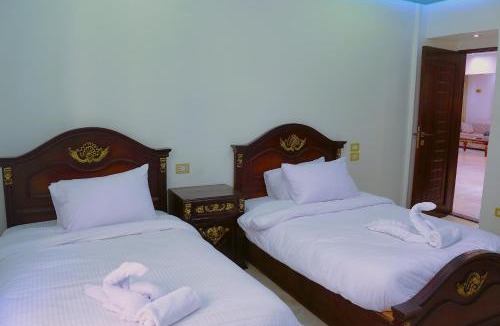 Heliopolis Apartment | Brand-New Specious Guest House in Sheraton Almatar-4 min from Cairo Airport