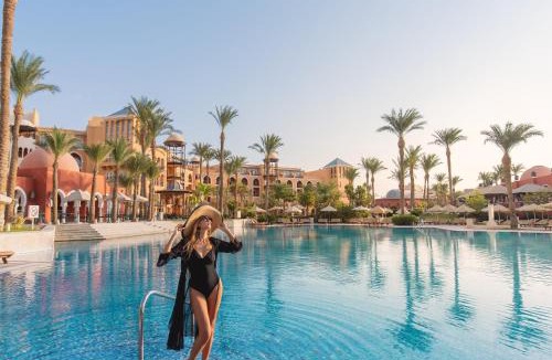 Al Mamsha El Seyahi Resort | The Grand Resort