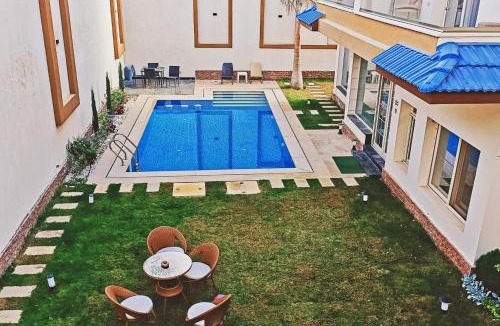 Sheikh Zayed City Villa | Aurora sky view suite