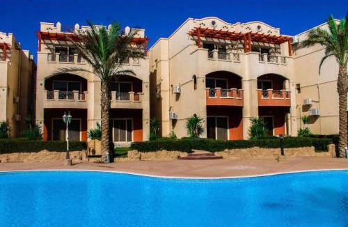 Zafarana Hotel | La sirena double room with mountain view, Families and couples only, Extra of 180 Egyptian pounds per adult person per stay ,to be paid to the resort