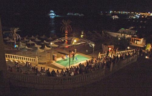 Corniche Road-Dahar Resort | King Tut Aqua Park Beach Resort