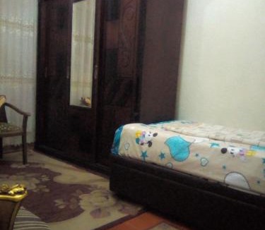 Al-Muntazah House | Cozy Budget Rooms