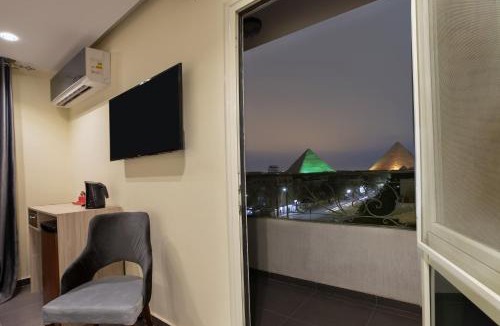 Kafrat al Jabal Hotel | Brothers Pyramids View