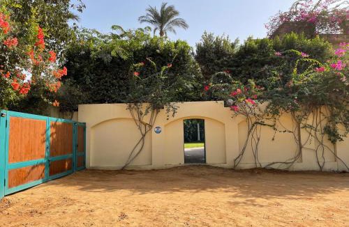 Giza House | Grand Villa Near the Pyramids