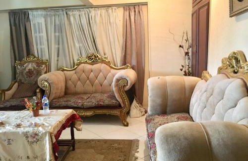As-Sayidah Zaynab Apartment | Cozy Furnitured Apartment Downtown Cairo