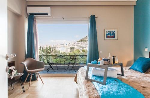 Pangrati Apartment | Central high-class and safe rooms next to Metro Airport Line with Acropolis View from balcony