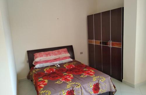 Al Ahyaa Apartment | Cozy Apartment with Pool near Beach