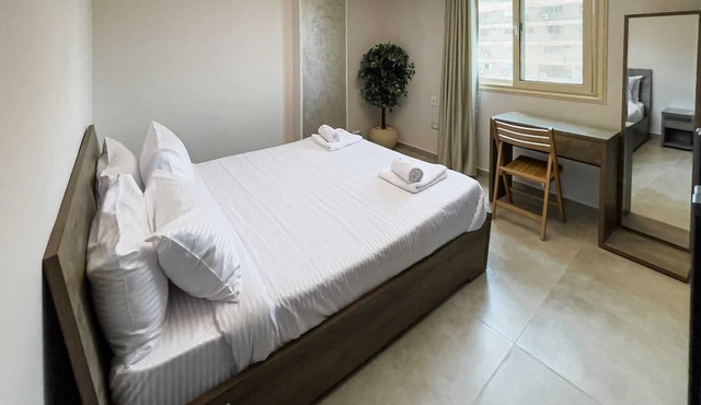 Xuru Stays I Elegant & Modern 3 BDR Apt. @ Heliopolis in Cairo