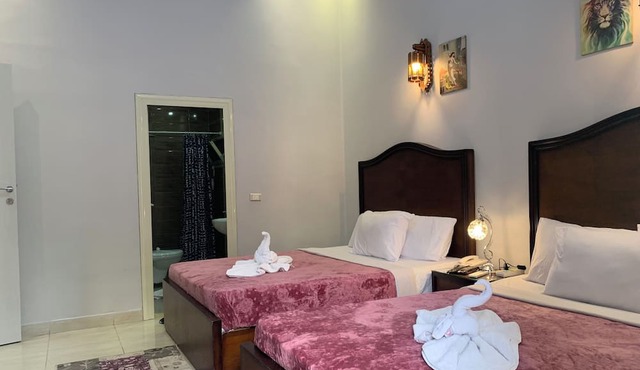 Crown Hotel in Cairo