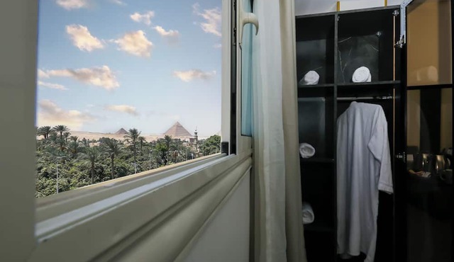 Taj pyramids view inn in Giza