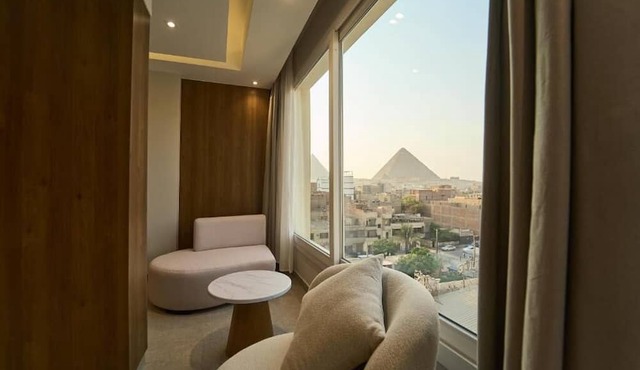 Kemet Pyramids View Hotel in Giza