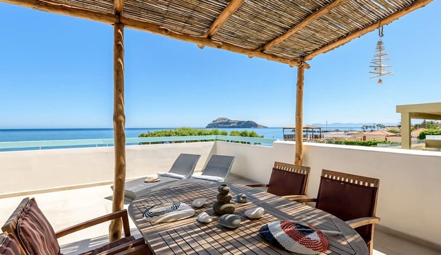 Ilias Apartments in Platanias
