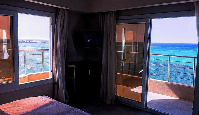Luxury Apartment 3BR & Full Sea View in Marsa Matrouh