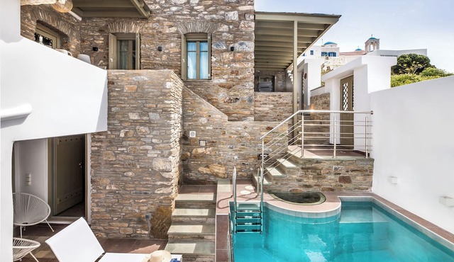 Ifigeneia Luxury Villas in Andros