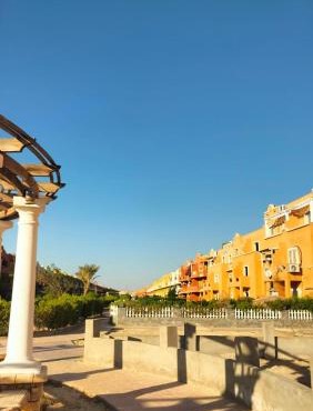 Relaxing Chalet with Pool & Sandy Beach in Ras Sedr