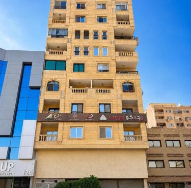 Premium 3BR Hotel Apartment with Direct Airport View in Cairo