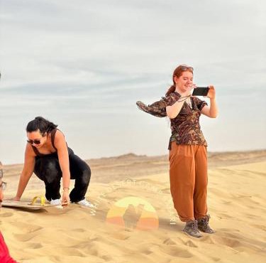 Cairo 2-Day Bahariya Oasis Camp and Desert Tour in Qasr Al Farafirah