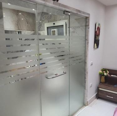 Porto El Sokhna For Rent in Būr Tawfīq
