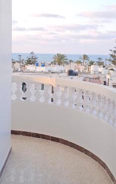 Ammon's Seaview Apartment - Gamasa in Jamaşah