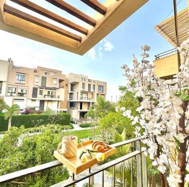 Elegant 2 beds apt in Villa in East Town Sodic