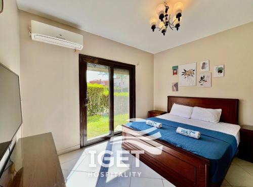 Verdi Ground Chalet - 3 Bedrooms - 1 Master Bedroom - 2 Bathrooms - Direct on Lagoon in El Alamein