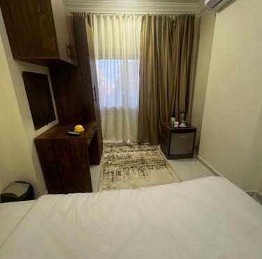 Luxury Private Room with Hotel Amenities in Luxor