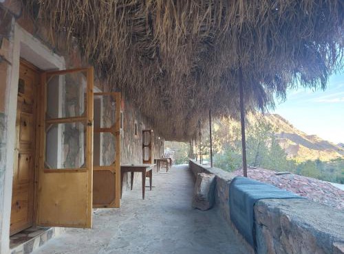Fox Camp Farag in Saint Catherine