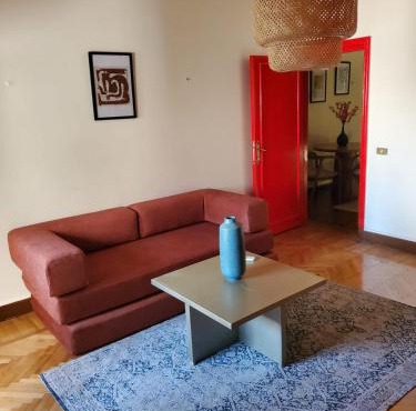 elegant 1 BR apr in the Center of downtown in Cairo